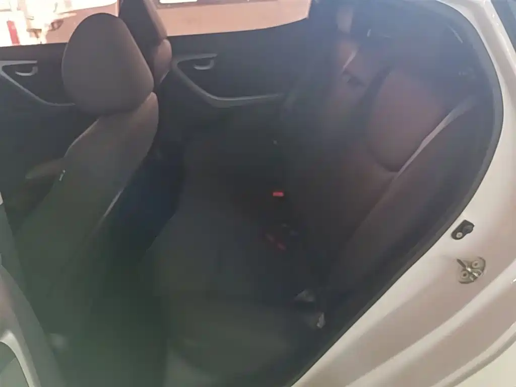 Hyundai Langdong 2016 1.6L Automatic Premium Edition