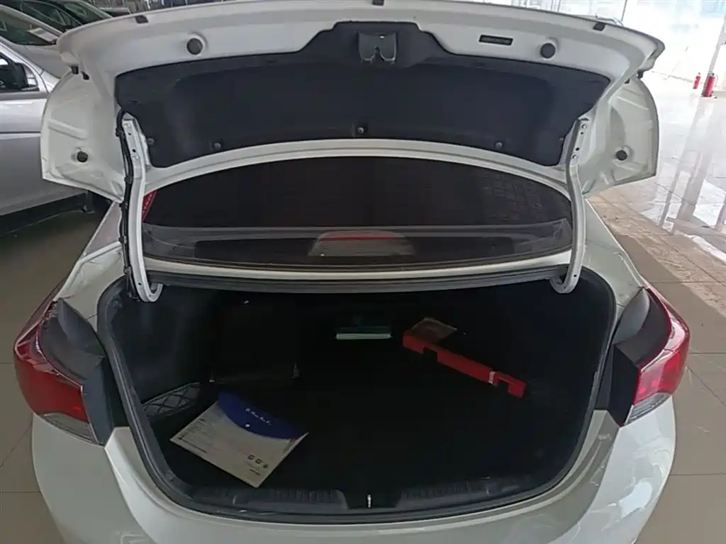 Hyundai Langdong 2016 1.6L Automatic Premium Edition