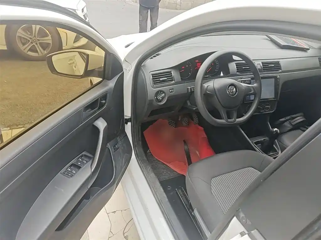 Volkswagen Santana 2016 1.4L Manual Trend Edition