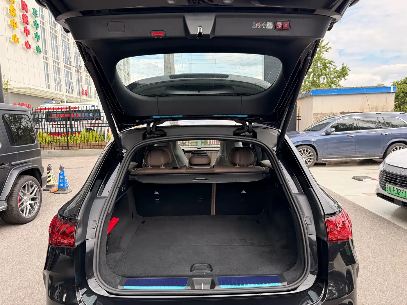 Mercedes-Benz Mercedes-Benz EQE SUV 2024 500 4MATIC Luxury Edition