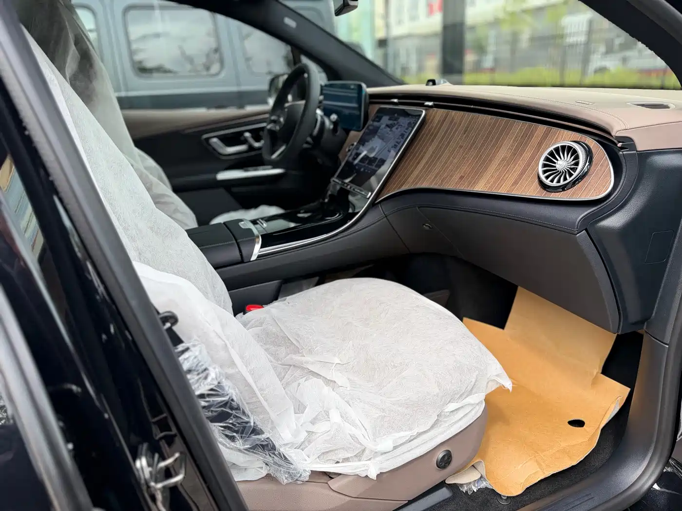 Mercedes-Benz Mercedes-Benz EQE SUV 2024 500 4MATIC Luxury Edition