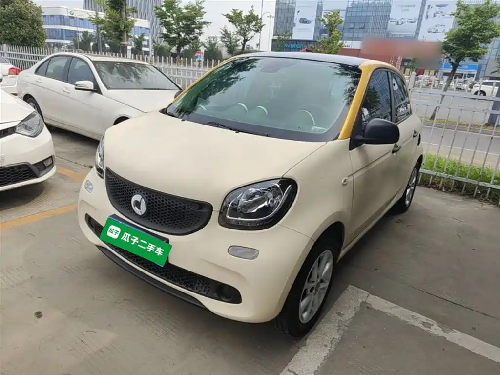 smart smart forfour 2016 1.0L 52kW Agile Edition