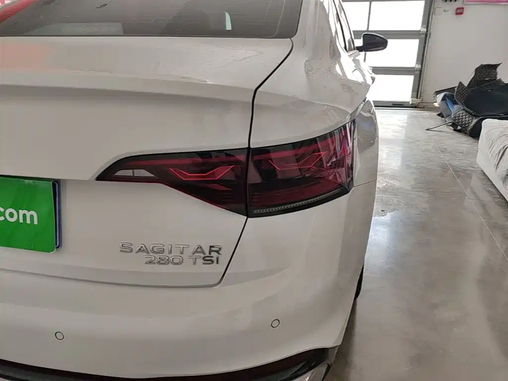 Volkswagen Sagitar 2023 280TSI DSG Beyond Lite