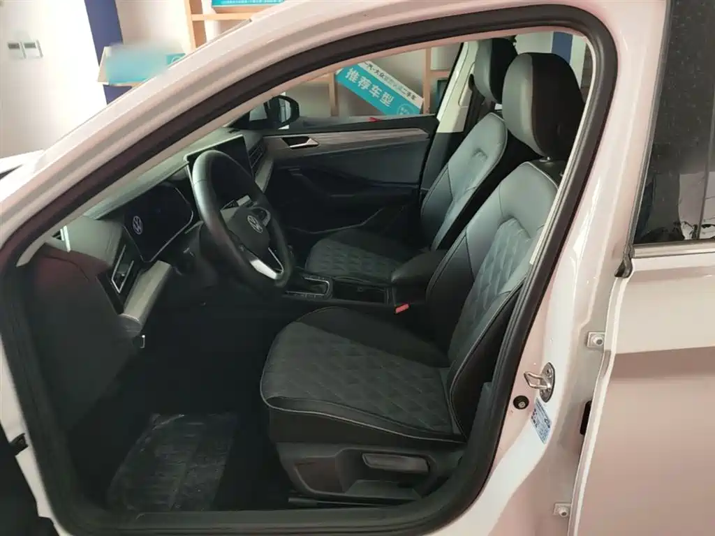 Volkswagen Sagitar 2023 280TSI DSG Beyond Lite