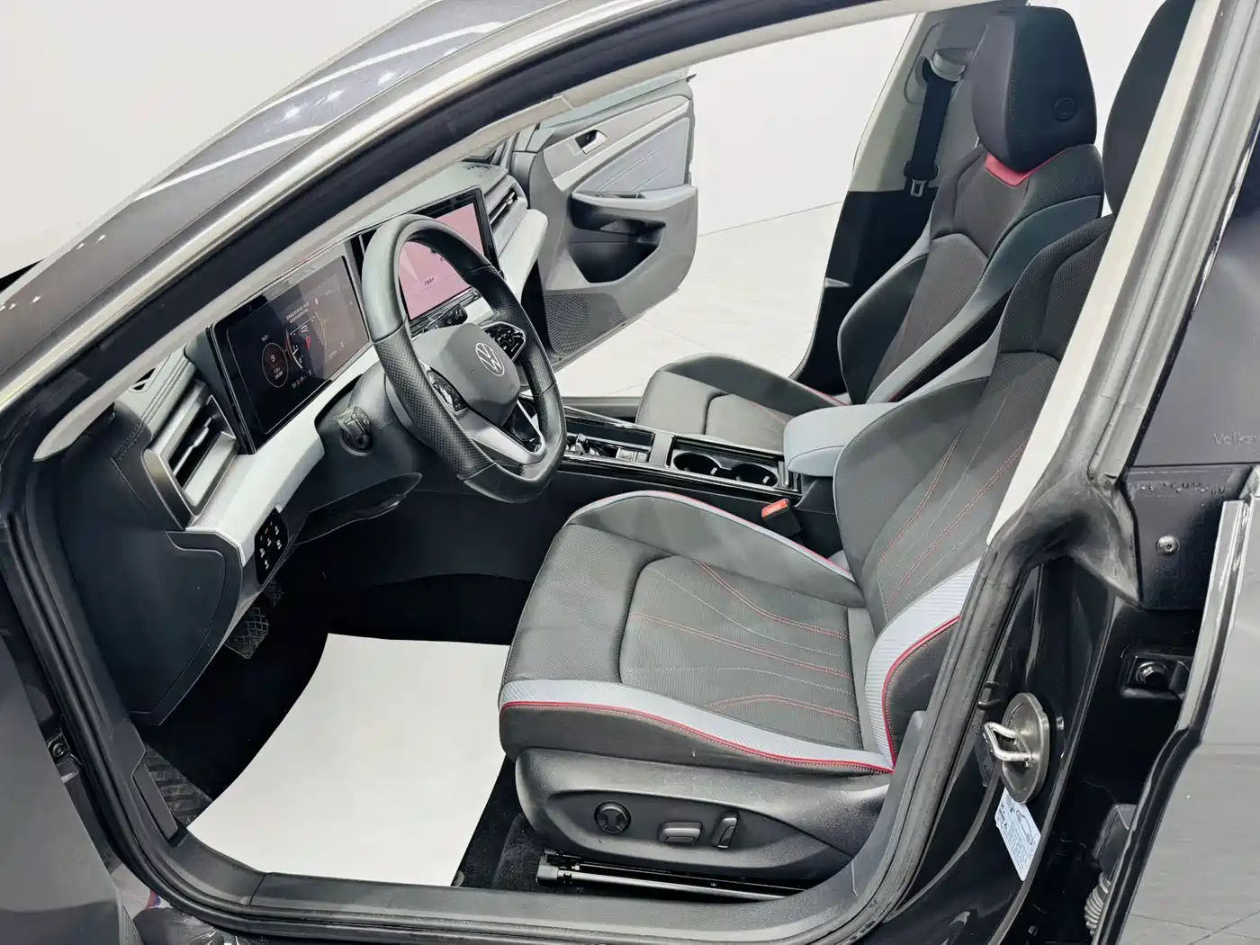 Volkswagen Lamando 2023 Lamando L 280TSI DSG Cool Edition
