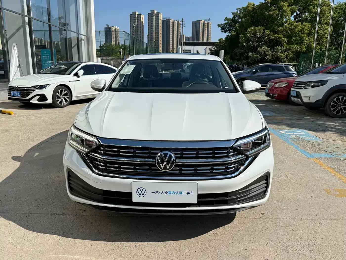 Volkswagen Sagitar 2025 200TSI DSG Flying Leap Edition