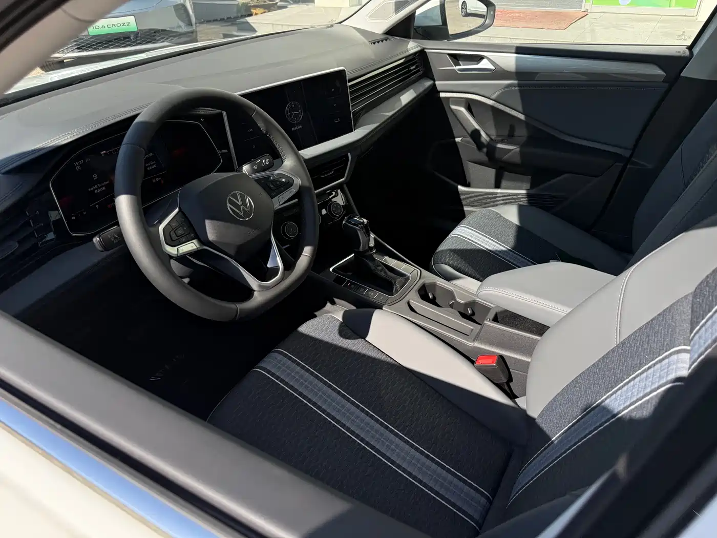 Volkswagen Sagitar 2025 200TSI DSG Flying Leap Edition