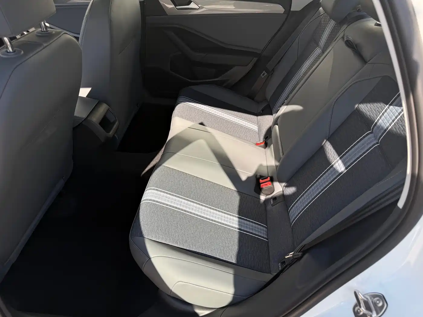Volkswagen Sagitar 2025 200TSI DSG Flying Leap Edition