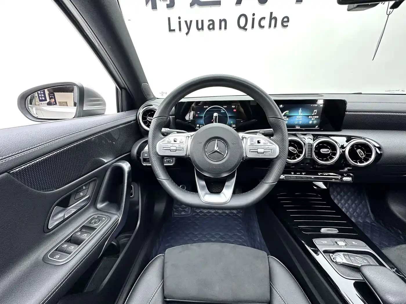 Mercedes-Benz Mercedes-Benz A-Class 2019 A 180 L Sport Sedan