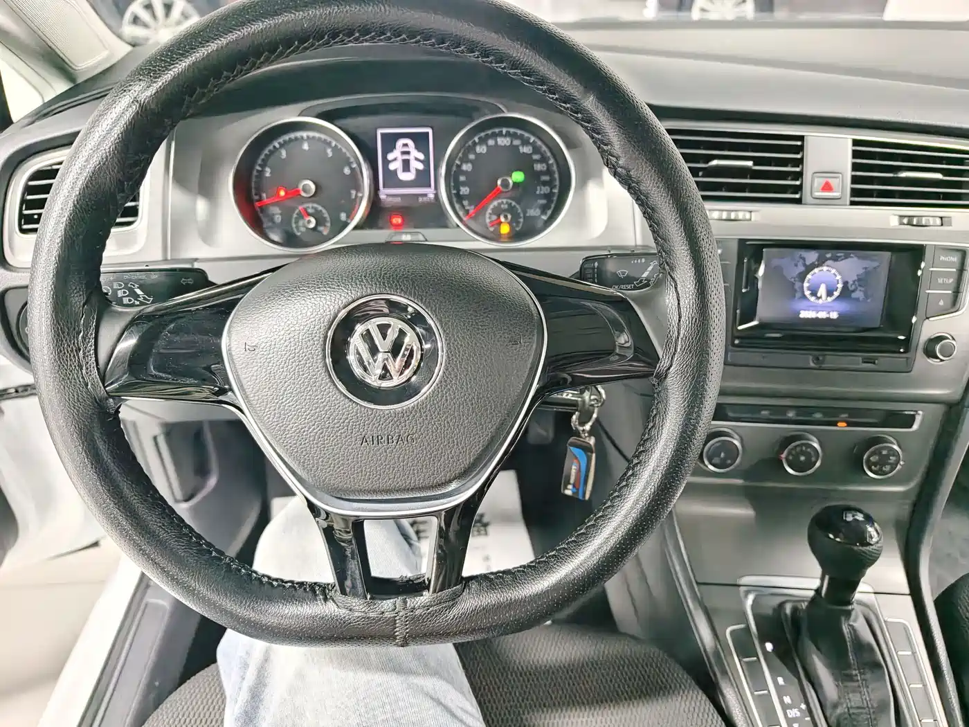 Volkswagen Golf 2016 1.6L Automatic Comfort