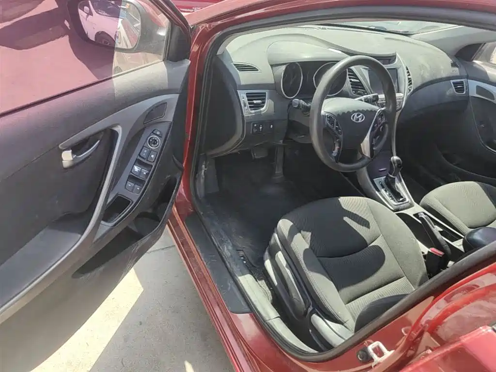 Hyundai Langdong 2016 1.6L Automatic Premium Edition