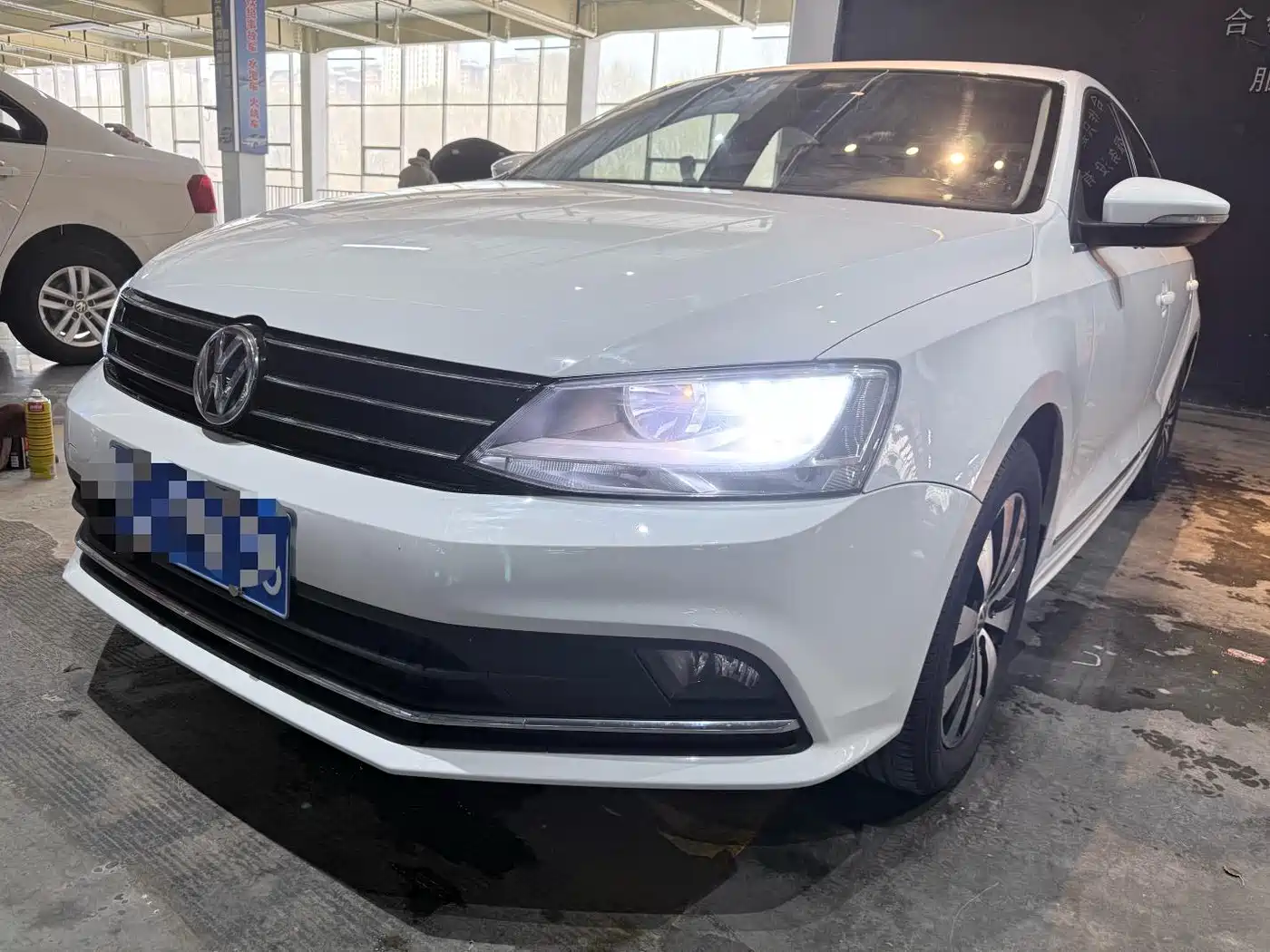 Volkswagen Sagitar 2018 1.6L Automatic Comfort