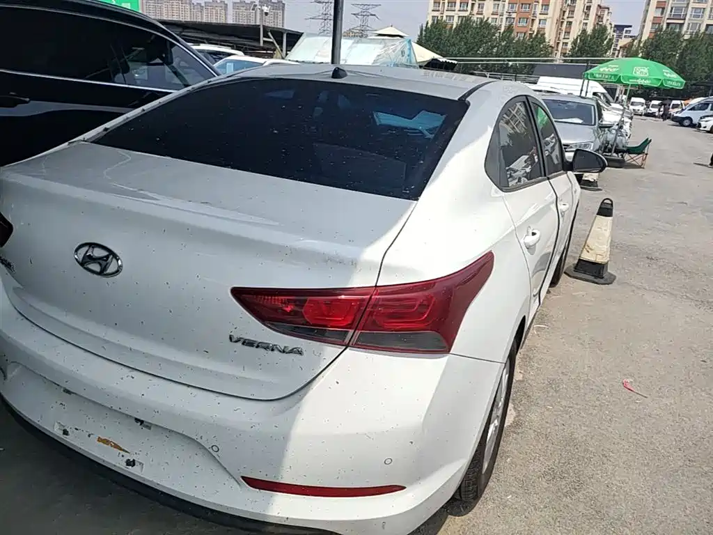 Hyundai Hyundai Verna 2016 1.4L Manual Cool Edition GLS