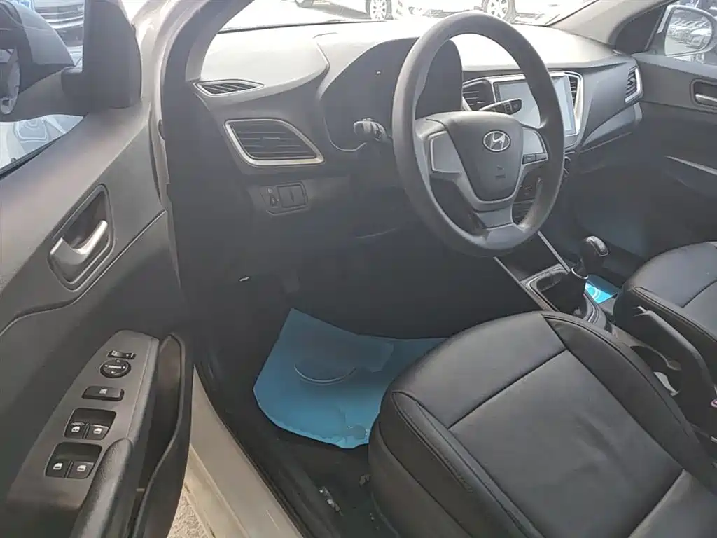 Hyundai Hyundai Verna 2016 1.4L Manual Cool Edition GLS