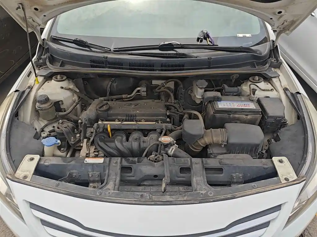 Hyundai Verna 2014 1.4L Manual Smart GLS