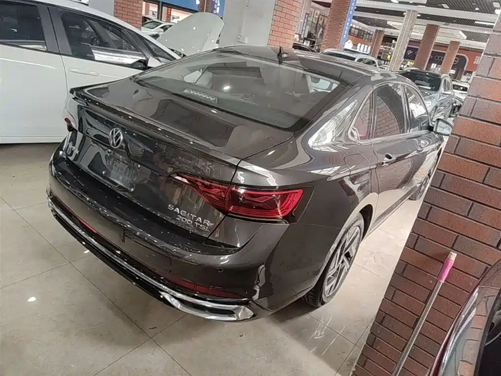 Volkswagen Sagitar 2023 Model Year 200TSI DSG Surpass Edition