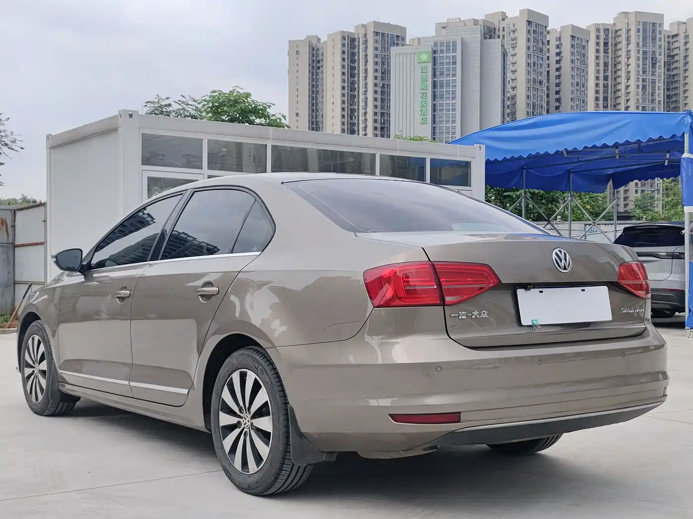 Volkswagen Sagitar 2017 1.6L Automatic Comfort