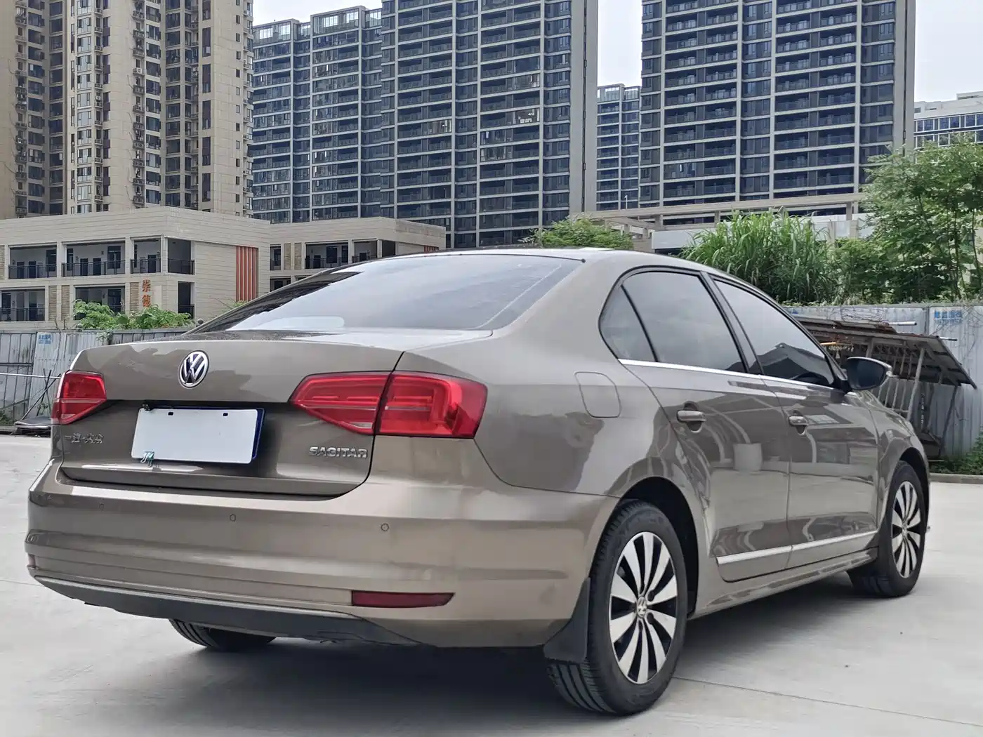 Volkswagen Sagitar 2017 1.6L Automatic Comfort