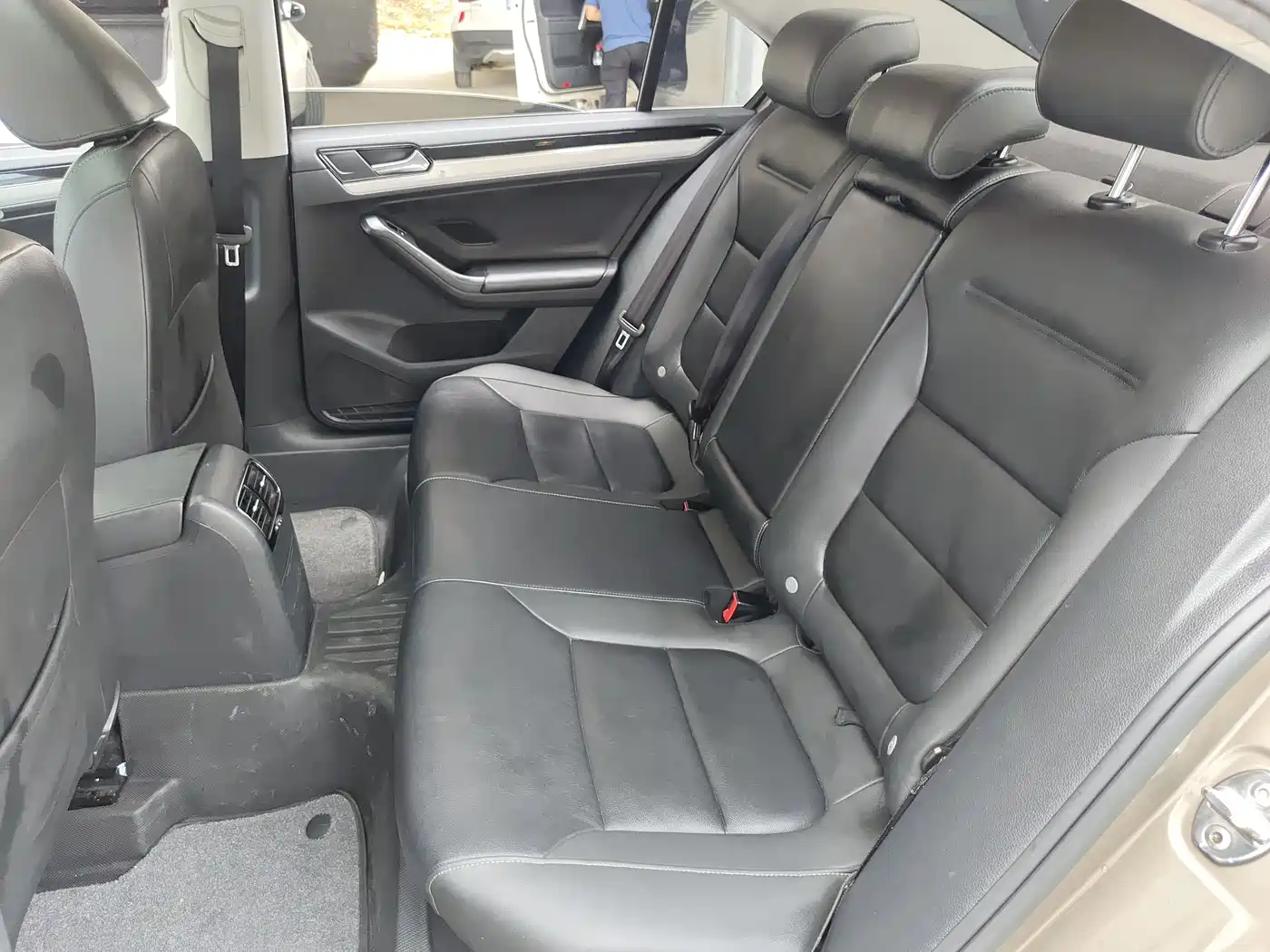 Volkswagen Sagitar 2017 1.6L Automatic Comfort
