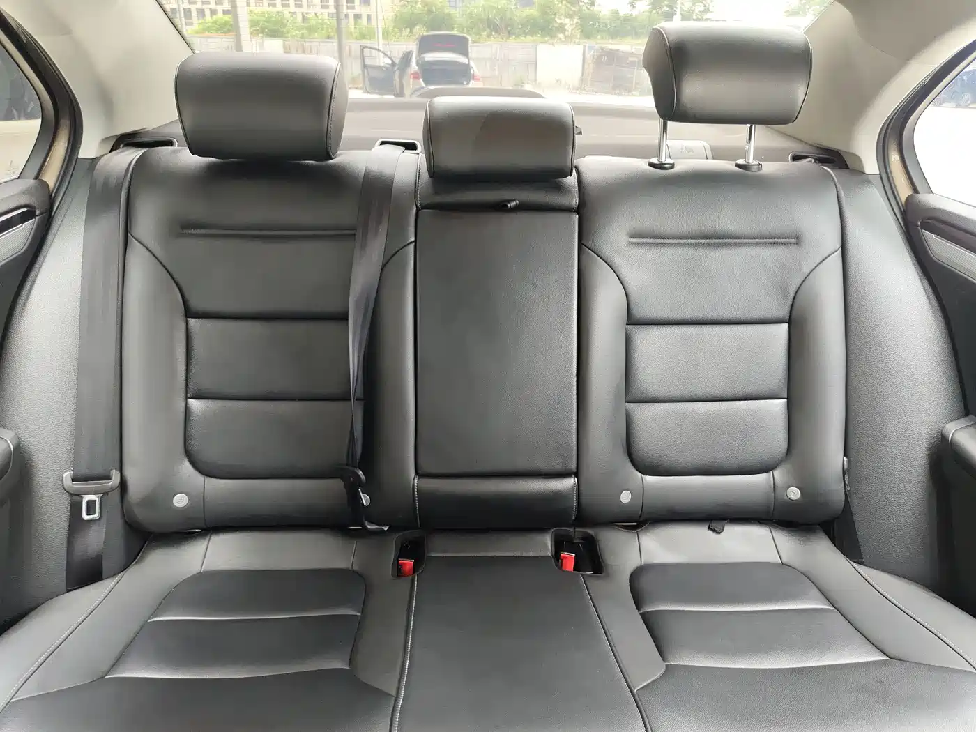 Volkswagen Sagitar 2017 1.6L Automatic Comfort