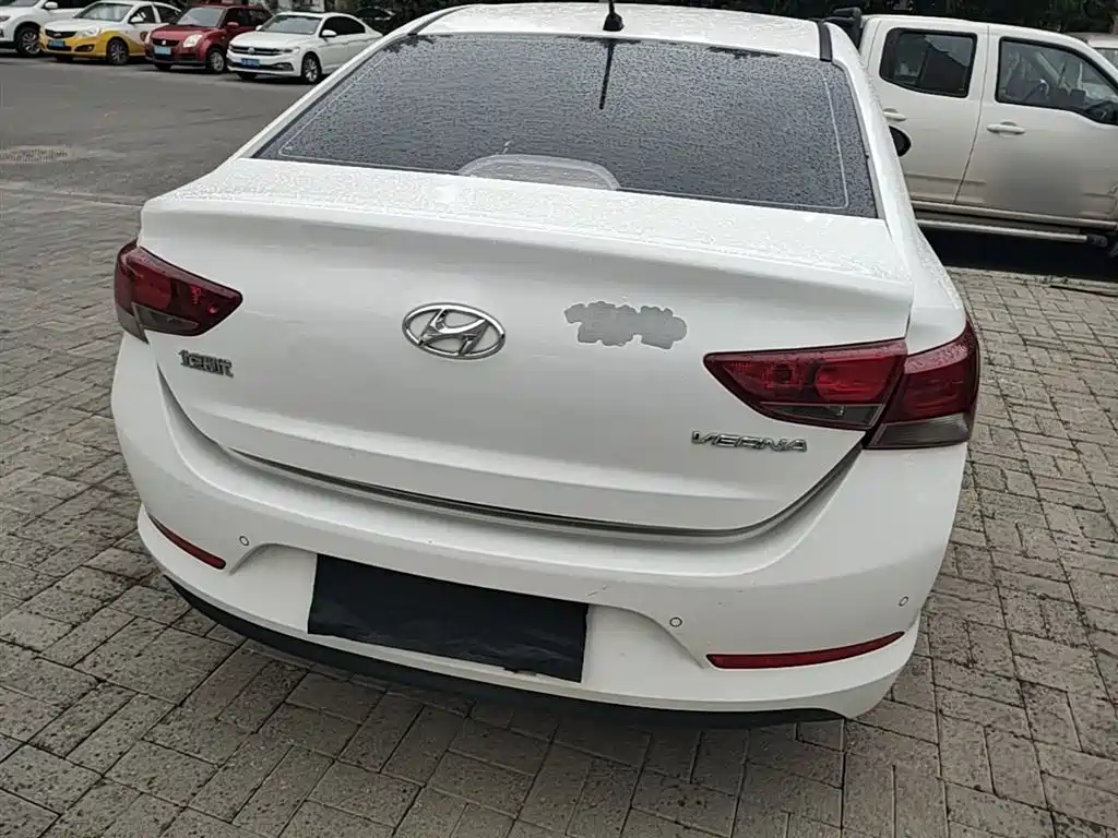 Hyundai Hyundai Verna 2016 1.4L Manual Cool Edition GLS