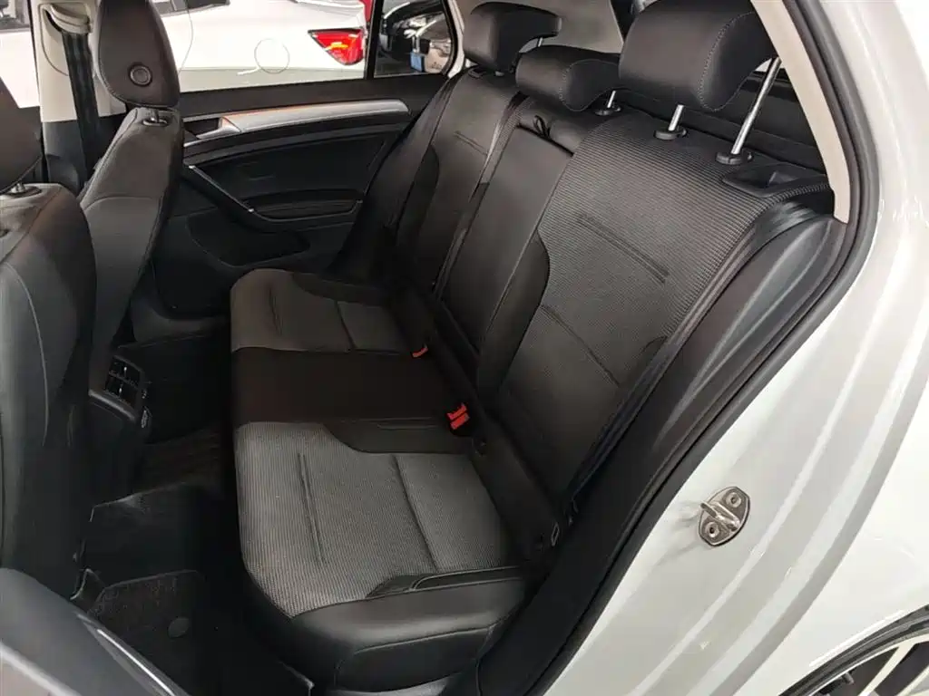 Volkswagen Golf 2020 280TSI DSG Comfort