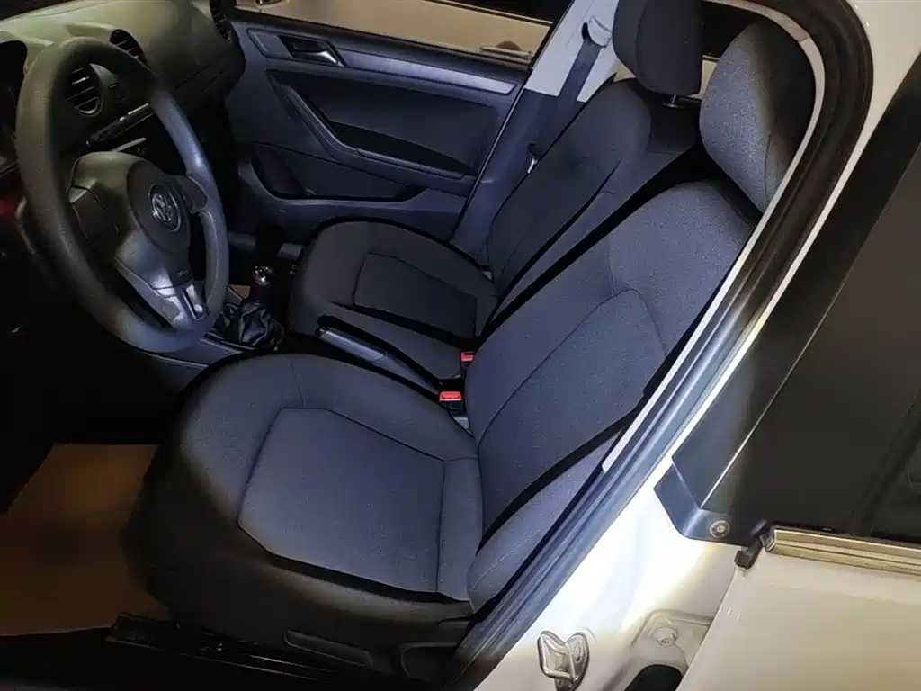 Volkswagen Jetta 2015 1.6L Manual Trend