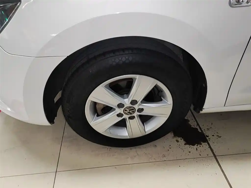 Volkswagen Jetta 2015 1.6L Manual Trend