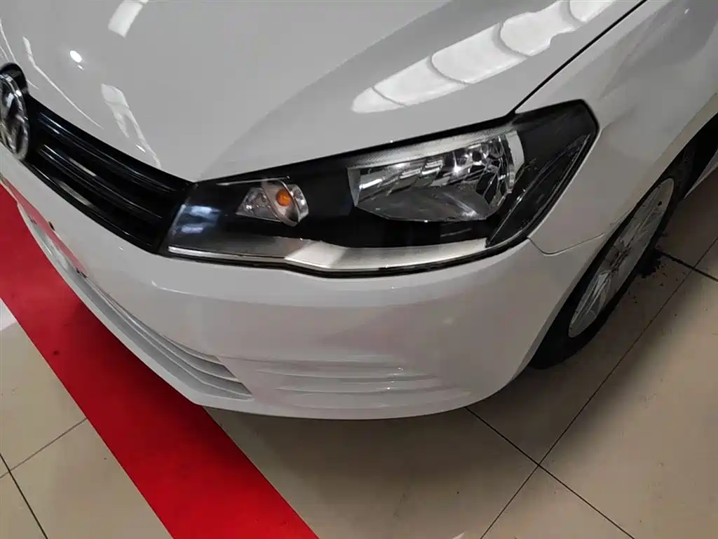 Volkswagen Jetta 2015 1.6L Manual Trend