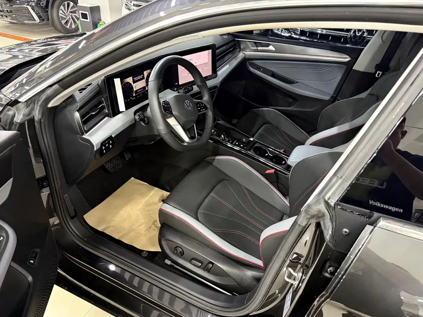 Volkswagen Lamando 2023 Lamando L 280TSI DSG Cool Edition