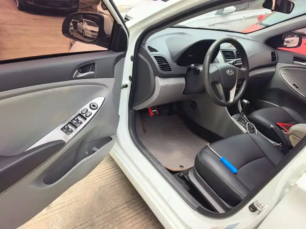 Hyundai Verna 2016 1.4L Automatic Smart GLS