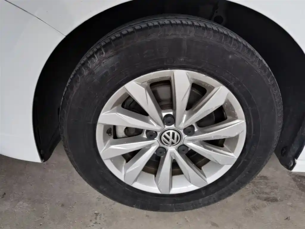 Volkswagen Bora 2019 Facelift 1.5L Manual Fashion China VI