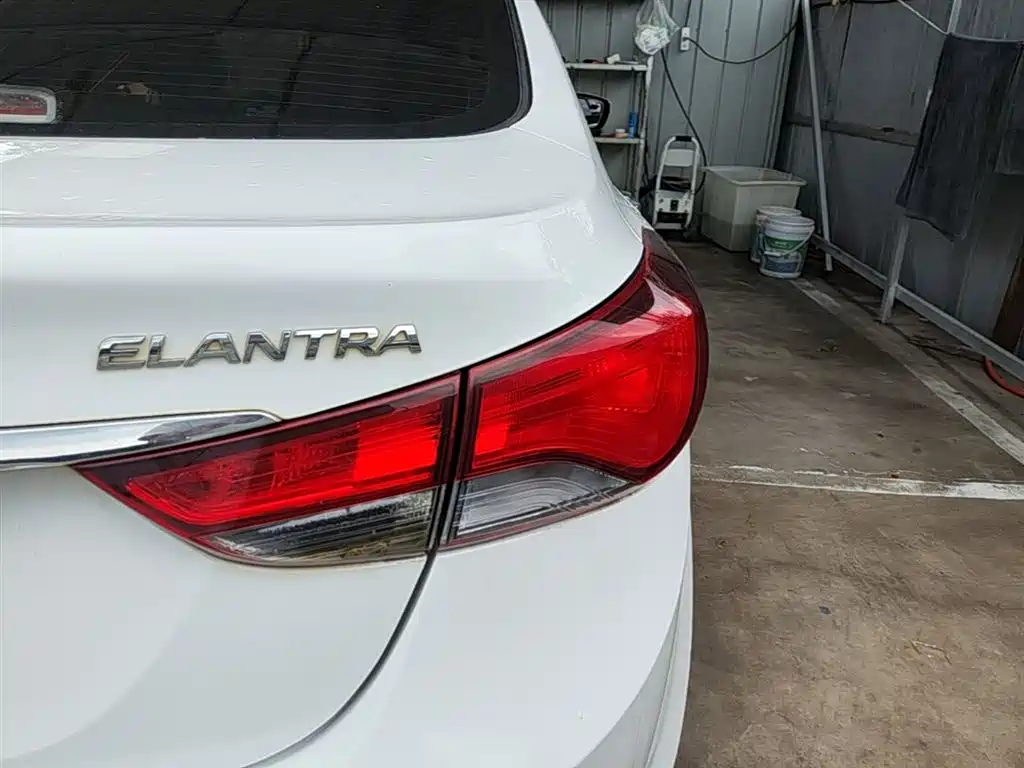 Hyundai Langdong 2016 1.6L Automatic Premium Edition