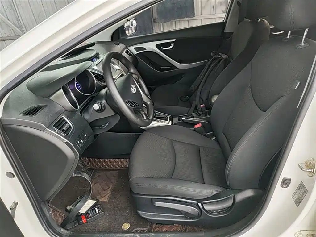 Hyundai Langdong 2016 1.6L Automatic Premium Edition