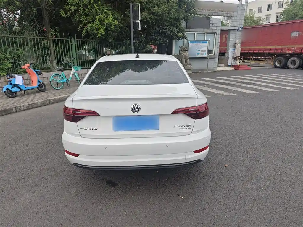 Volkswagen Sagitar 2021 280TSI DSG Surpassing Edition
