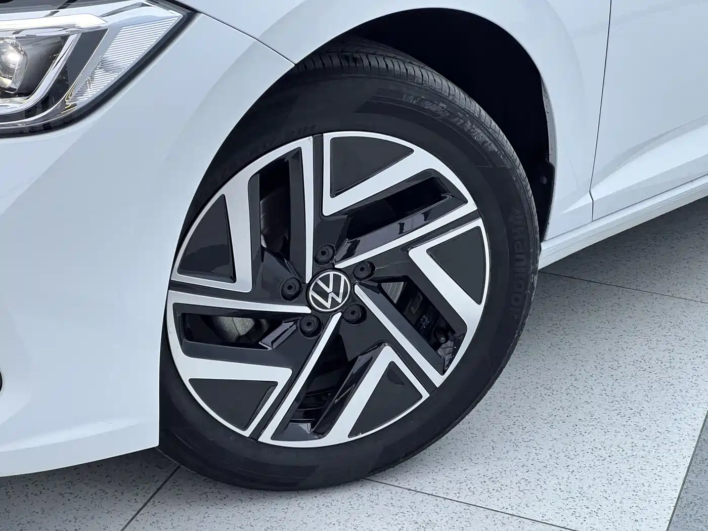Volkswagen Sagitar 2023 280TSI DSG Beyond Lite