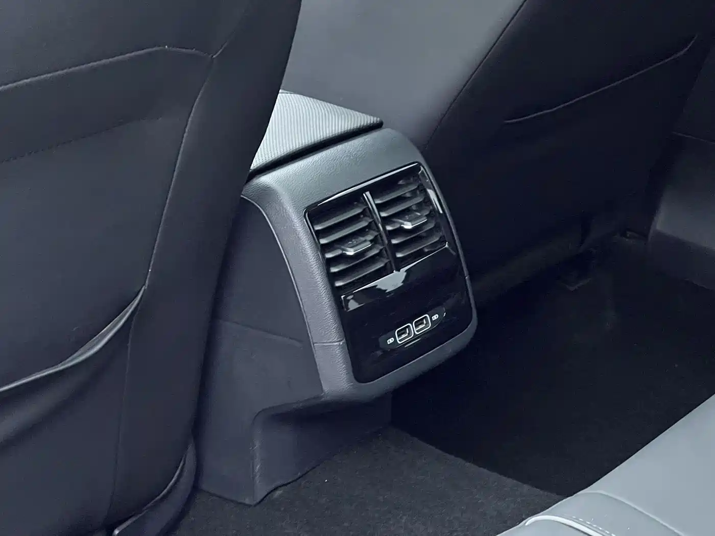Volkswagen Sagitar 2023 280TSI DSG Beyond Lite