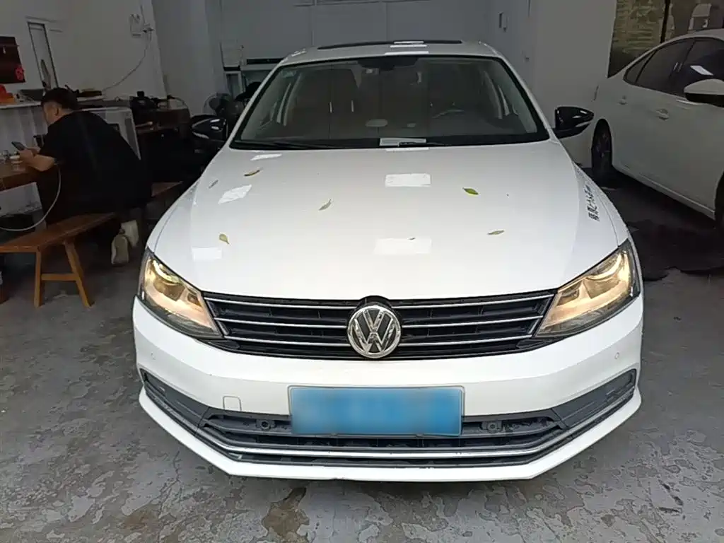 Volkswagen Sagitar 2017 180TSI Auto Exclusive Edition