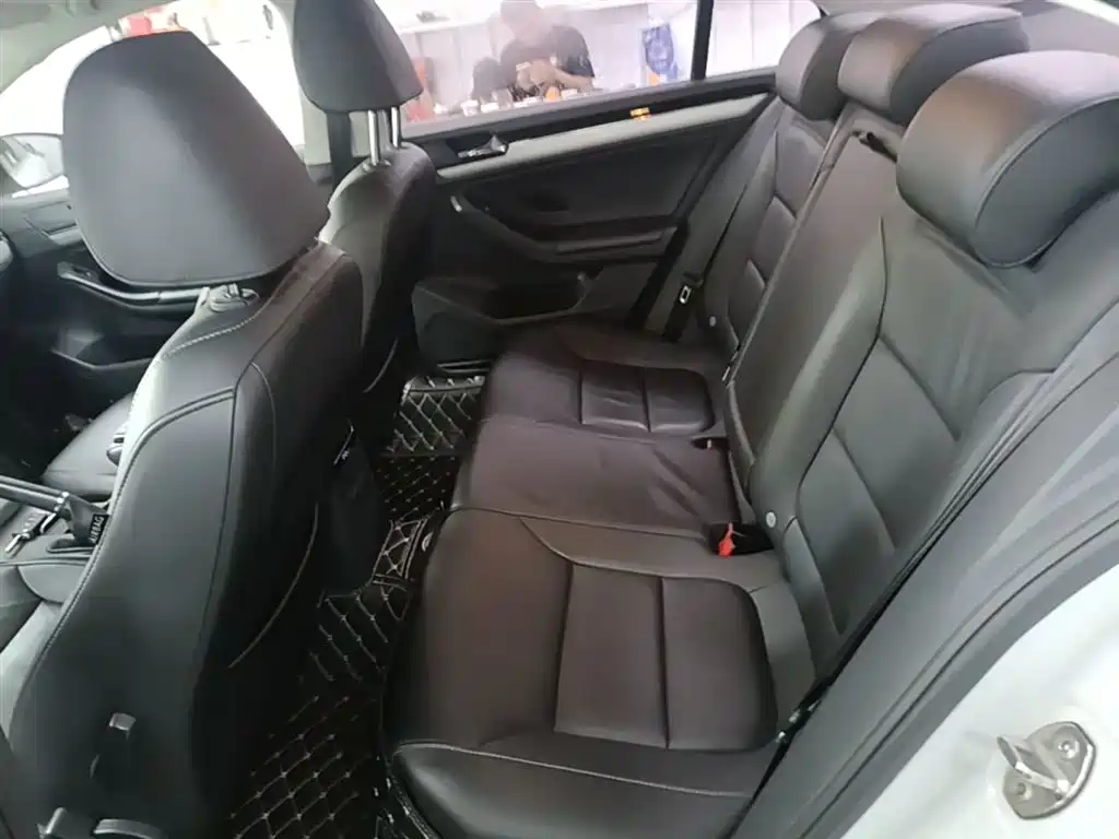 Volkswagen Sagitar 2017 180TSI Auto Exclusive Edition