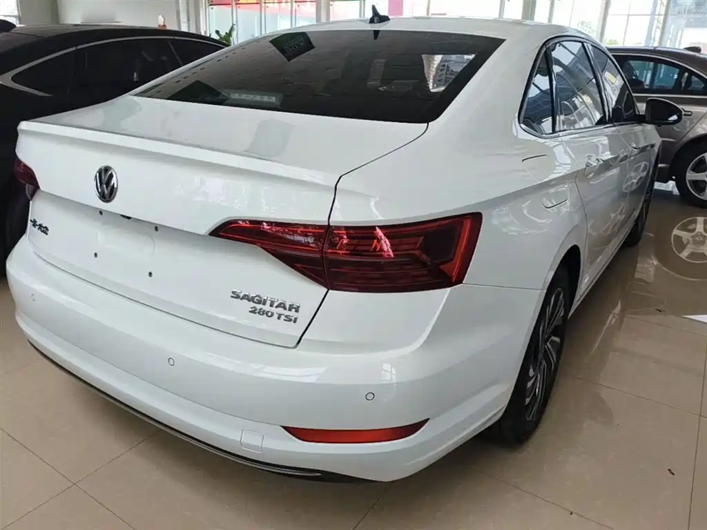 Volkswagen Sagitar 2022 280TSI DSG Surpassing Edition