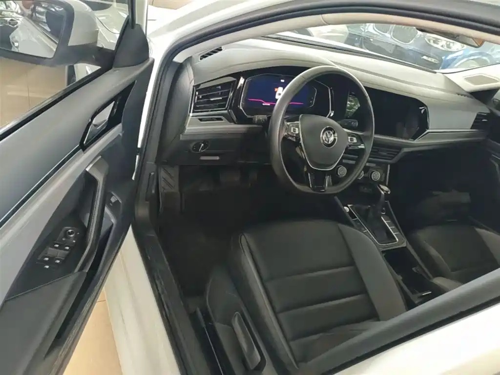 Volkswagen Sagitar 2022 280TSI DSG Surpassing Edition