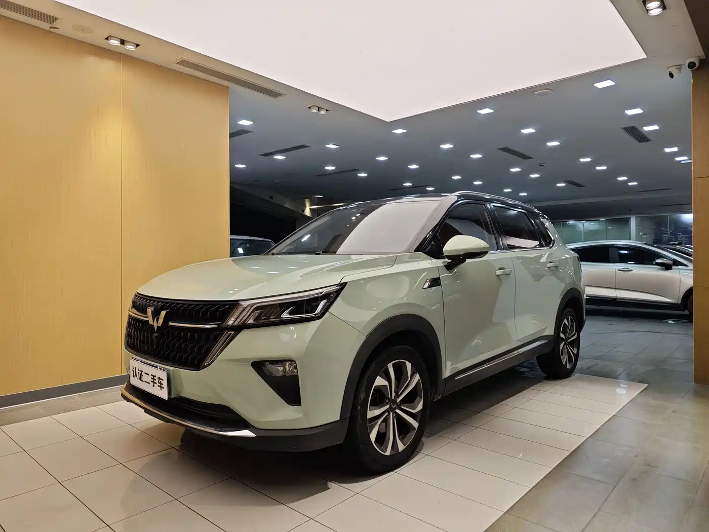 Wuling Motors Wuling Xingchen 2021 1.5T CVT Starlight Edition
