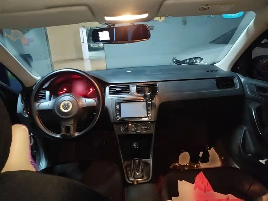 Volkswagen Santana 2015 1.6L Automatic Trend Edition