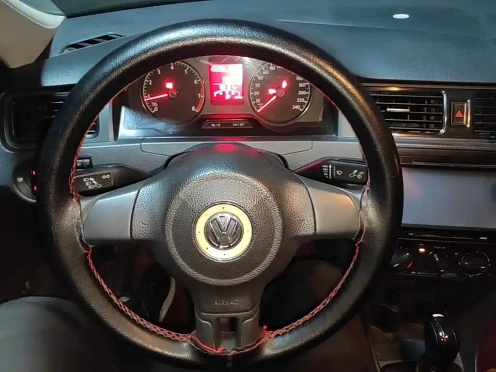 Volkswagen Santana 2015 1.6L Automatic Trend Edition