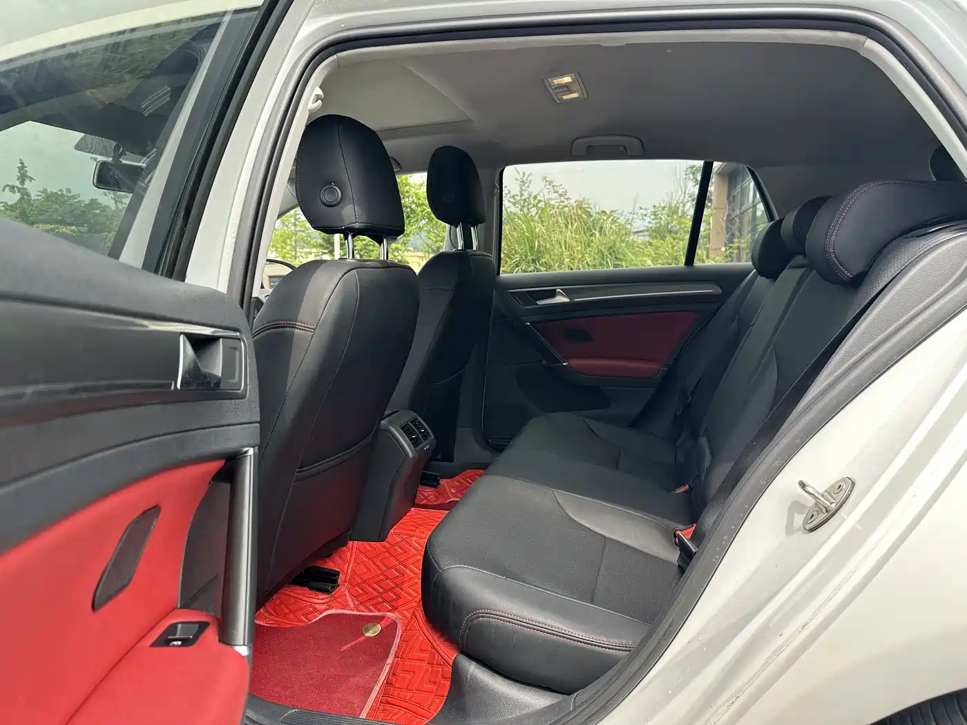 Volkswagen Golf 2016 1.6L Automatic Comfort