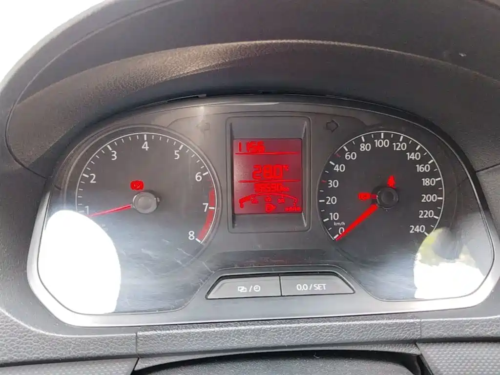 Volkswagen Jetta 2015 Quality Edition 1.4L Manual Fashion