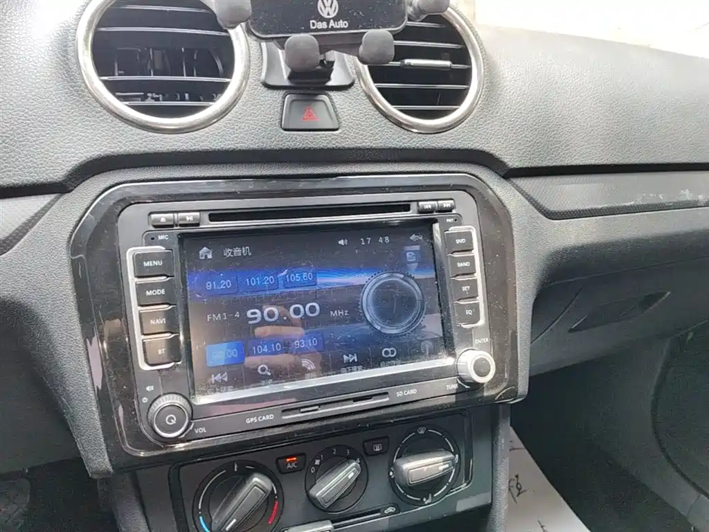 Volkswagen Jetta 2015 Quality Edition 1.4L Manual Fashion