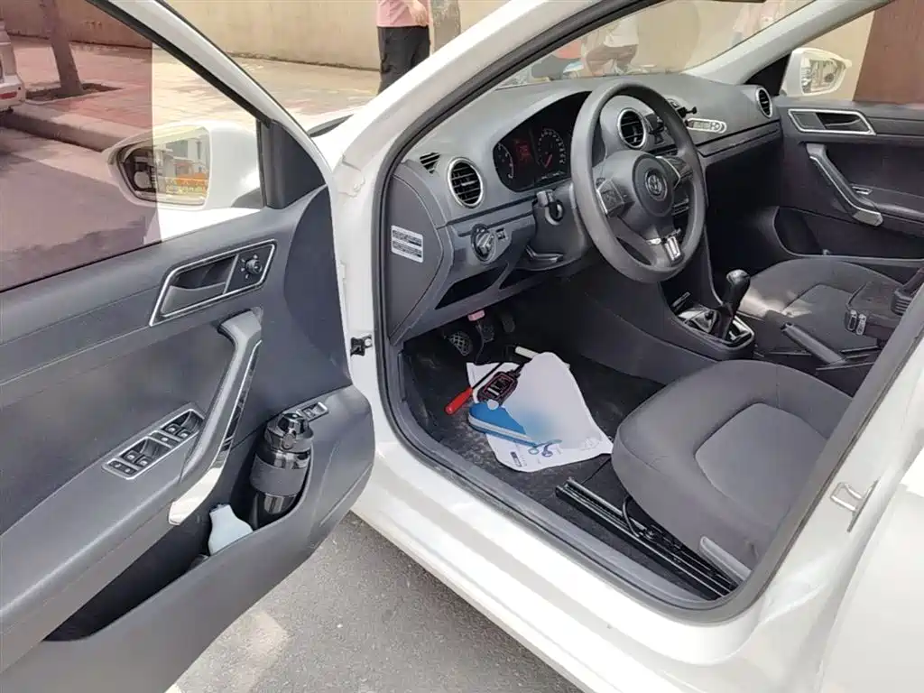 Volkswagen Jetta 2015 Quality Edition 1.4L Manual Fashion