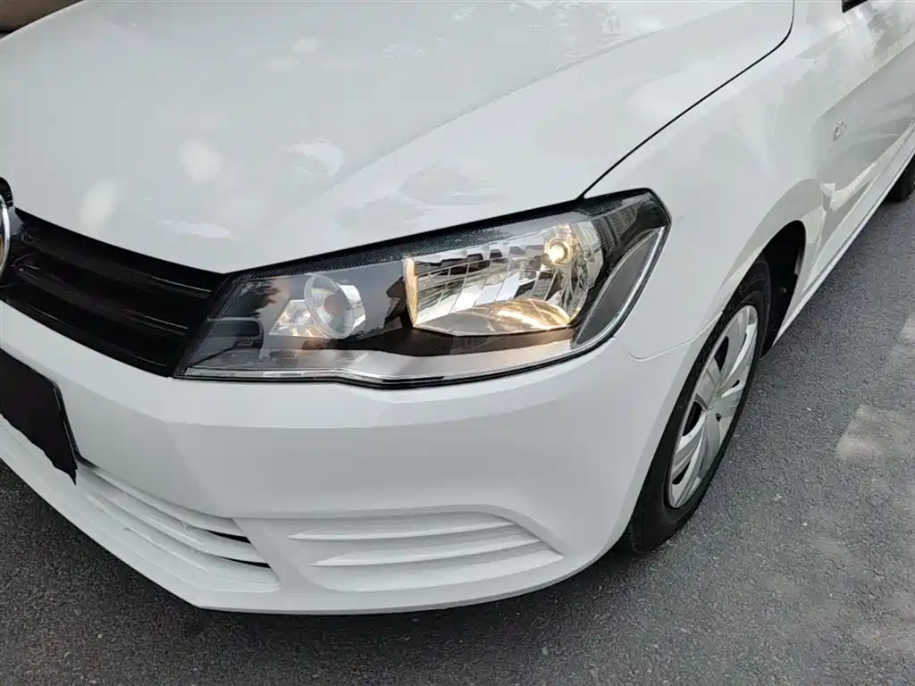 Volkswagen Jetta 2015 Quality Edition 1.4L Manual Fashion
