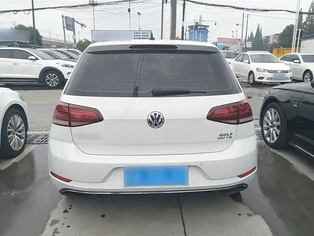 Volkswagen Golf 2020 Beloved Edition 280TSI DSG Comfort